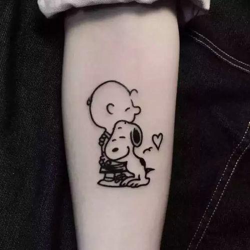 快手男网红纹身最多,个性张扬的时尚宣言